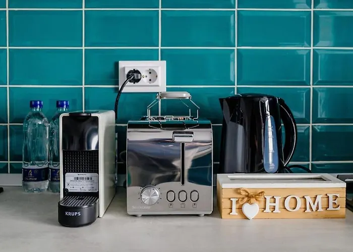 Happy Heart Hideaway *