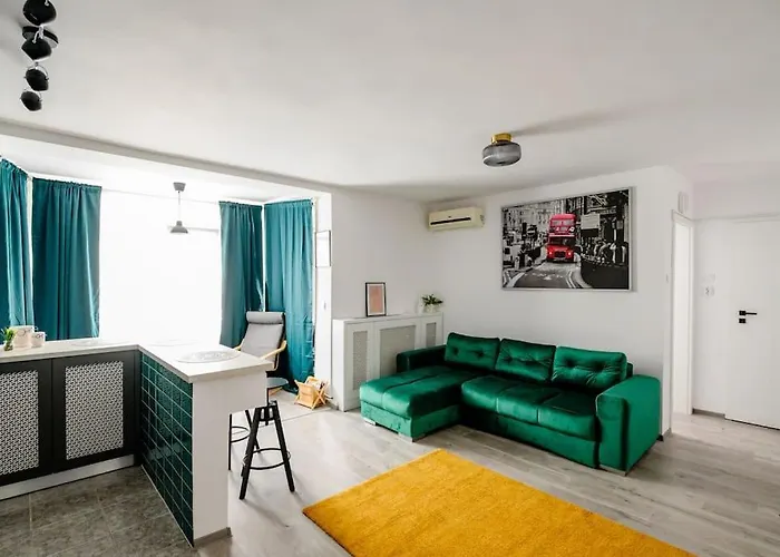 Happy Heart Hideaway