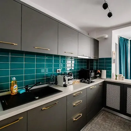 Happy Heart Hideaway